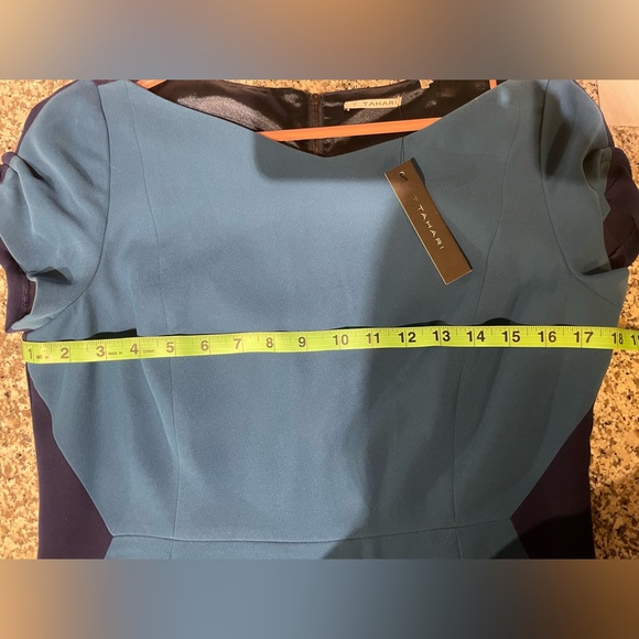 Tahari Size 10 Blue Dress - Picture 7 of 9